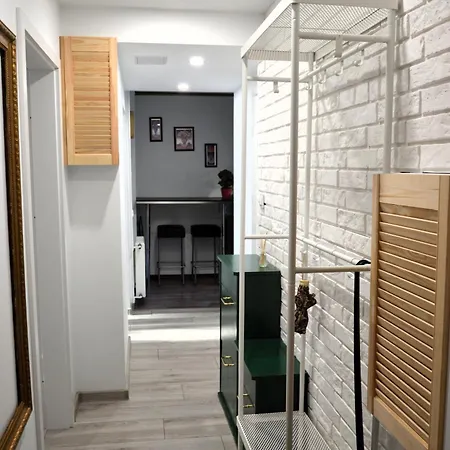 Mieszkanie Przy Stadionie Arena Tarczynski 公寓 *